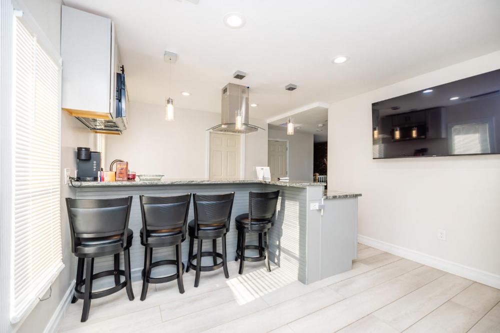 Luxurious room in Fall River Stay